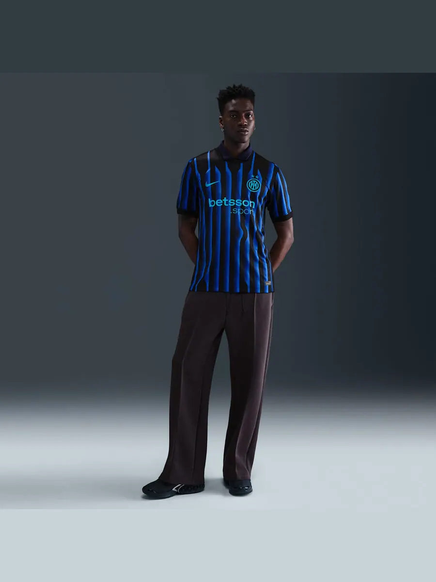 Джерси Nike Inter Milan 25/26 Stadium Home Jersey 'Blue Black' — изображение 2 из 4, синий