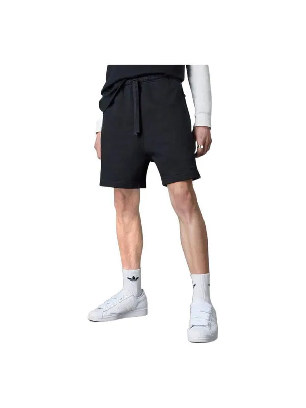 Шорты оригинальные шорты версии Essentials Adidas — изображение 2 из 4, черный