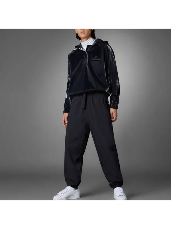 Брюки оригинальные версии Essential тканые брюки чинос Adidas — изображение 4 из 4, черный