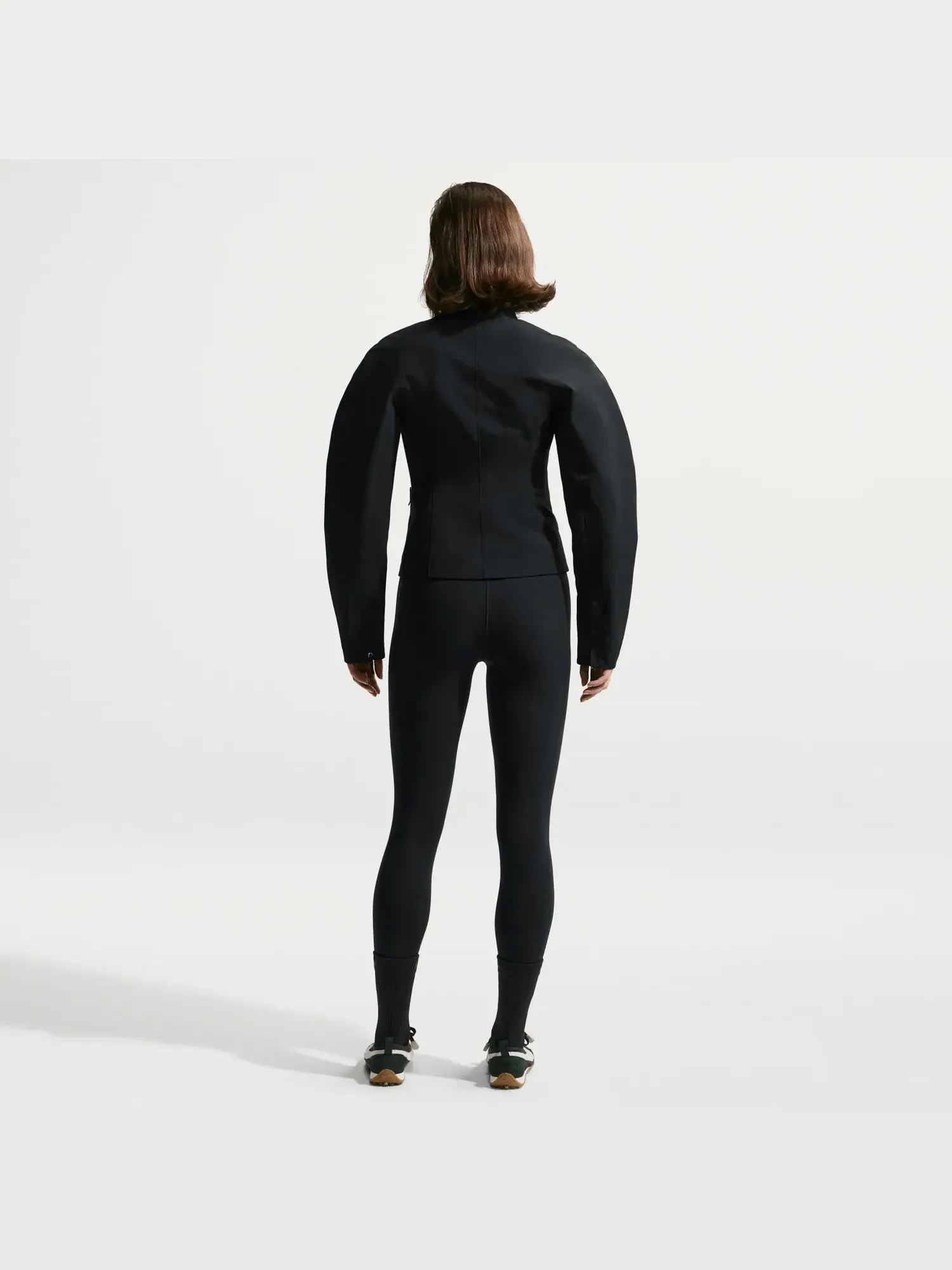 Леггинсы Nike x Jacquemus со стременами, черные, HQ6272-010 — изображение 3 из 6, черный