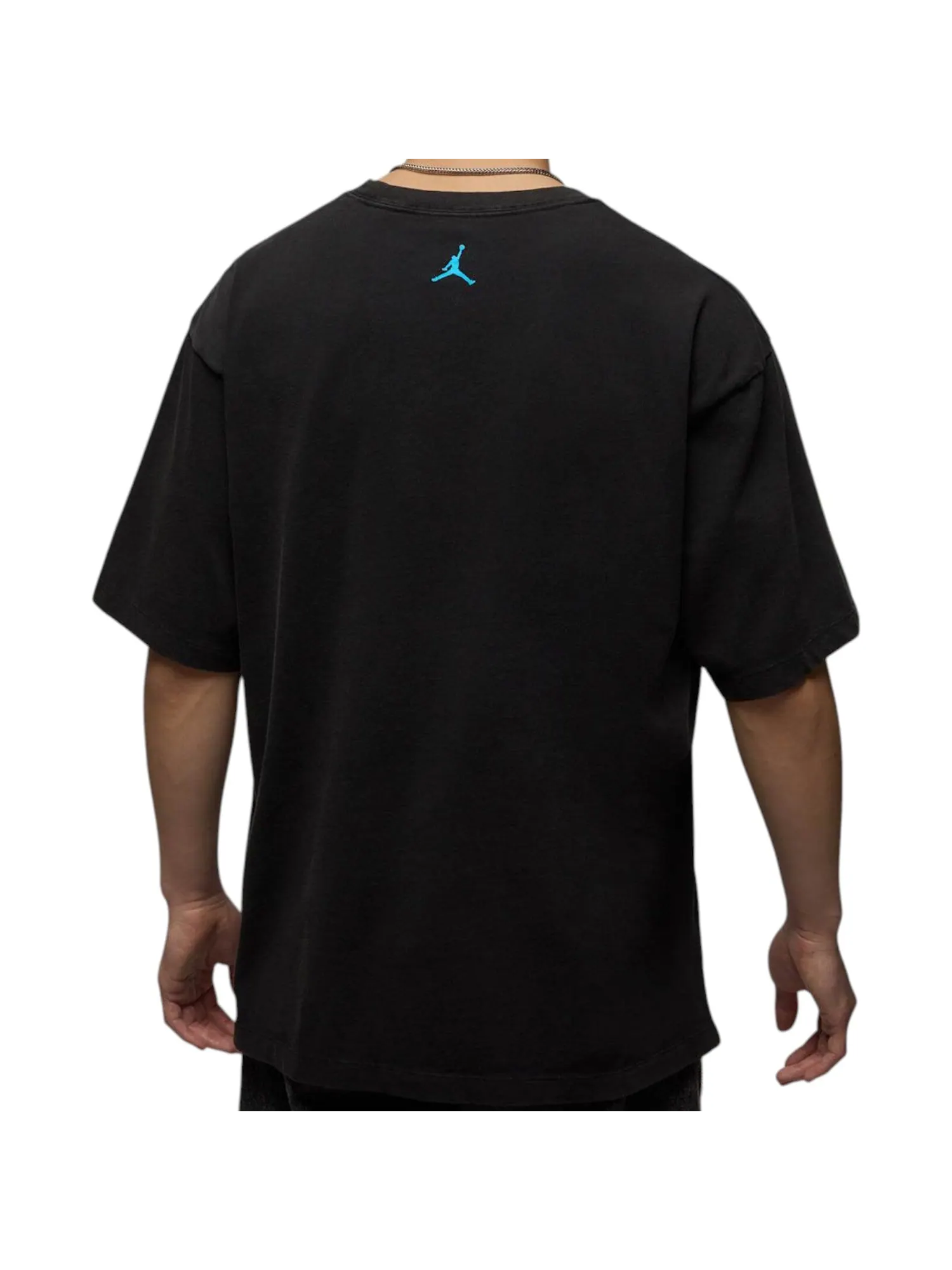 Футболка Air Jordan Flight Essentials Graphic Relaxed Fit T-Shirt 'Black Dark Powder Blue' — изображение 2 из 2, черный