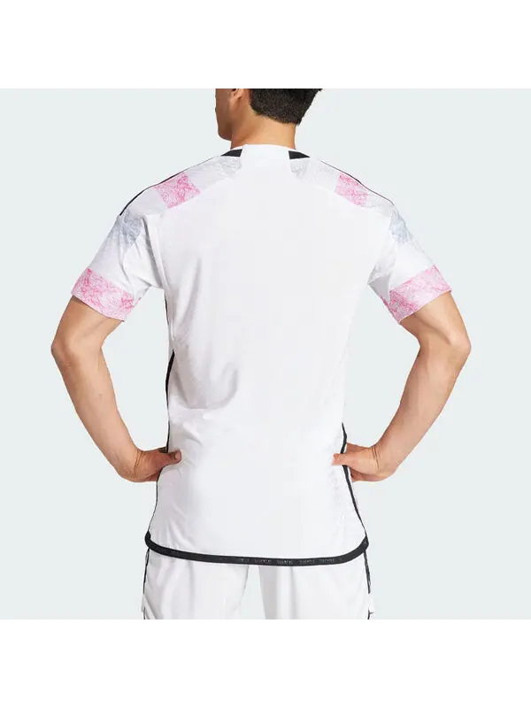 Футболка Ювентус 23 24 выездная аутентичная футболка Adidas — изображение 4 из 4, белый