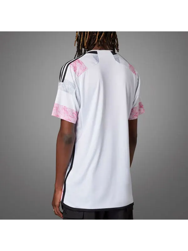 Футболка Ювентус 23 24 выездная футболка Adidas — изображение 4 из 4, белый/розовый/мульти