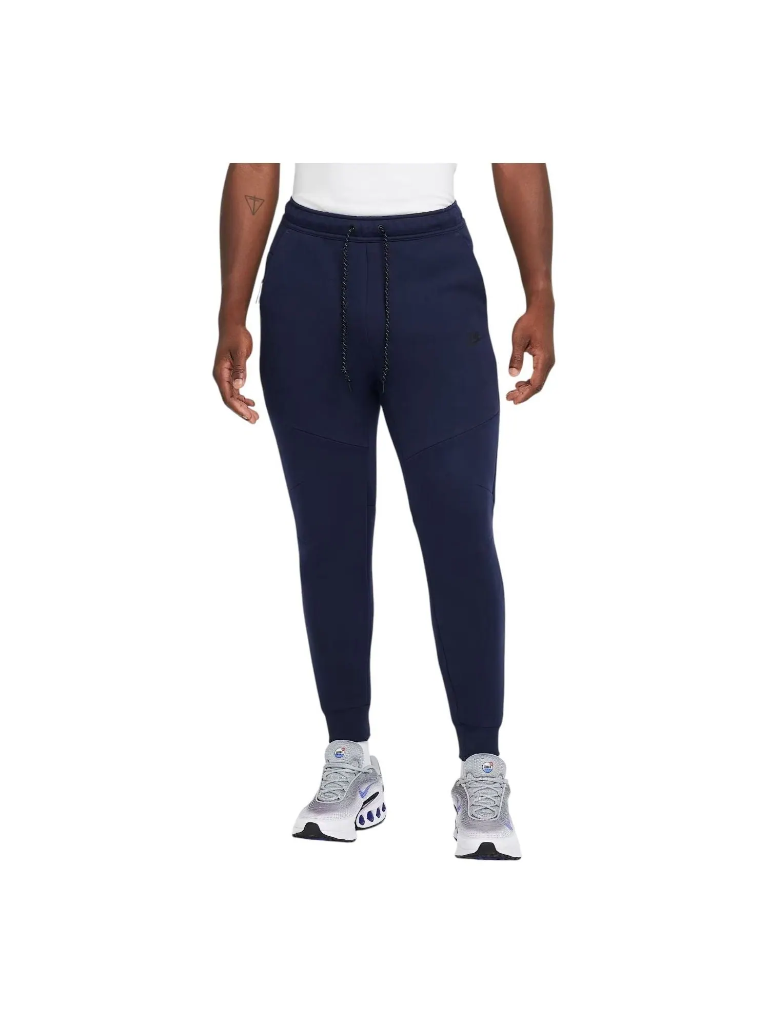 Спортивные брюки Nike Tech Fleece Joggers — изображение 1 из 2, черный