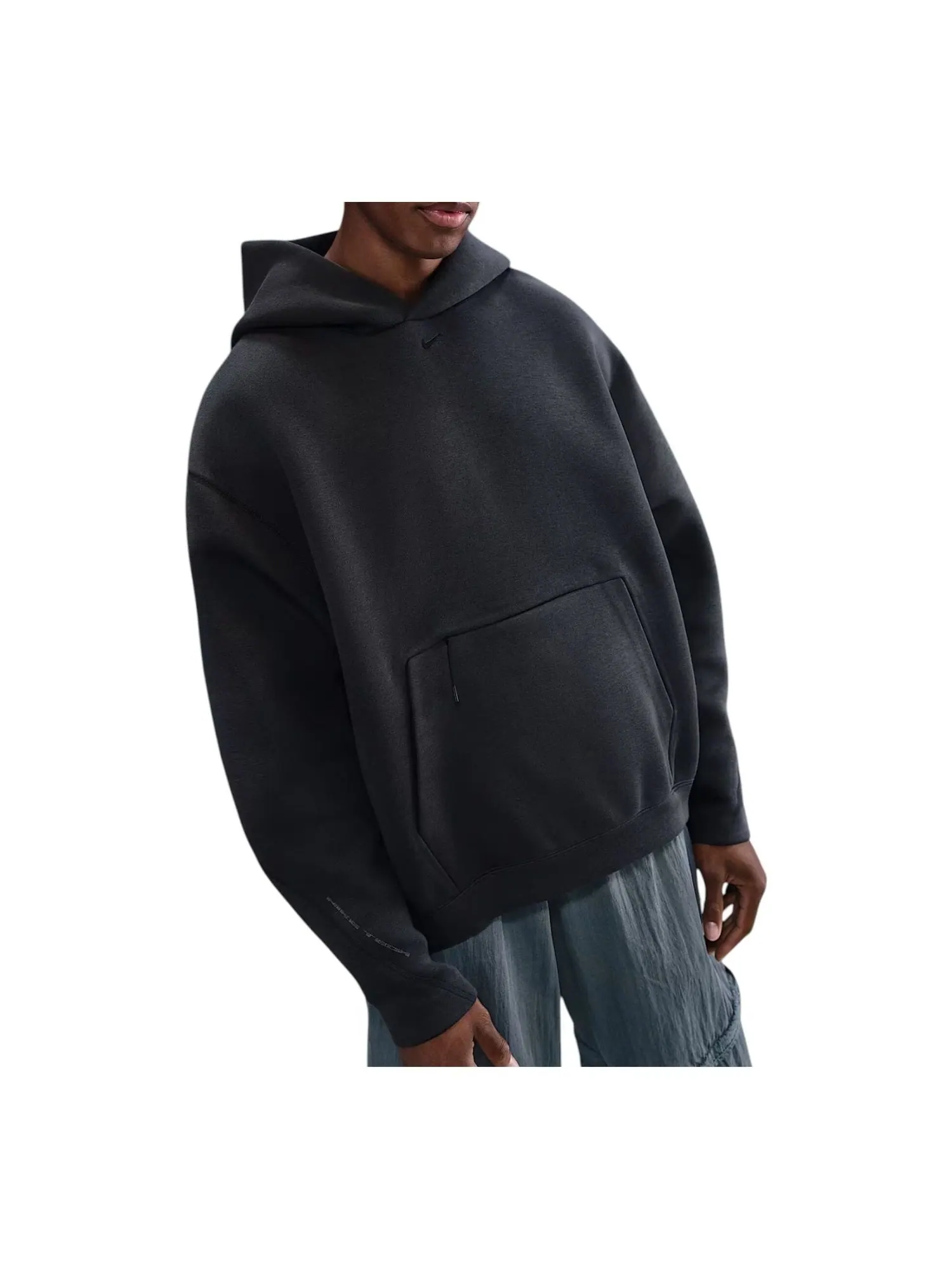 Толстовка Nike Tech Fleece Oversized Hoodie — изображение 1 из 2, черный