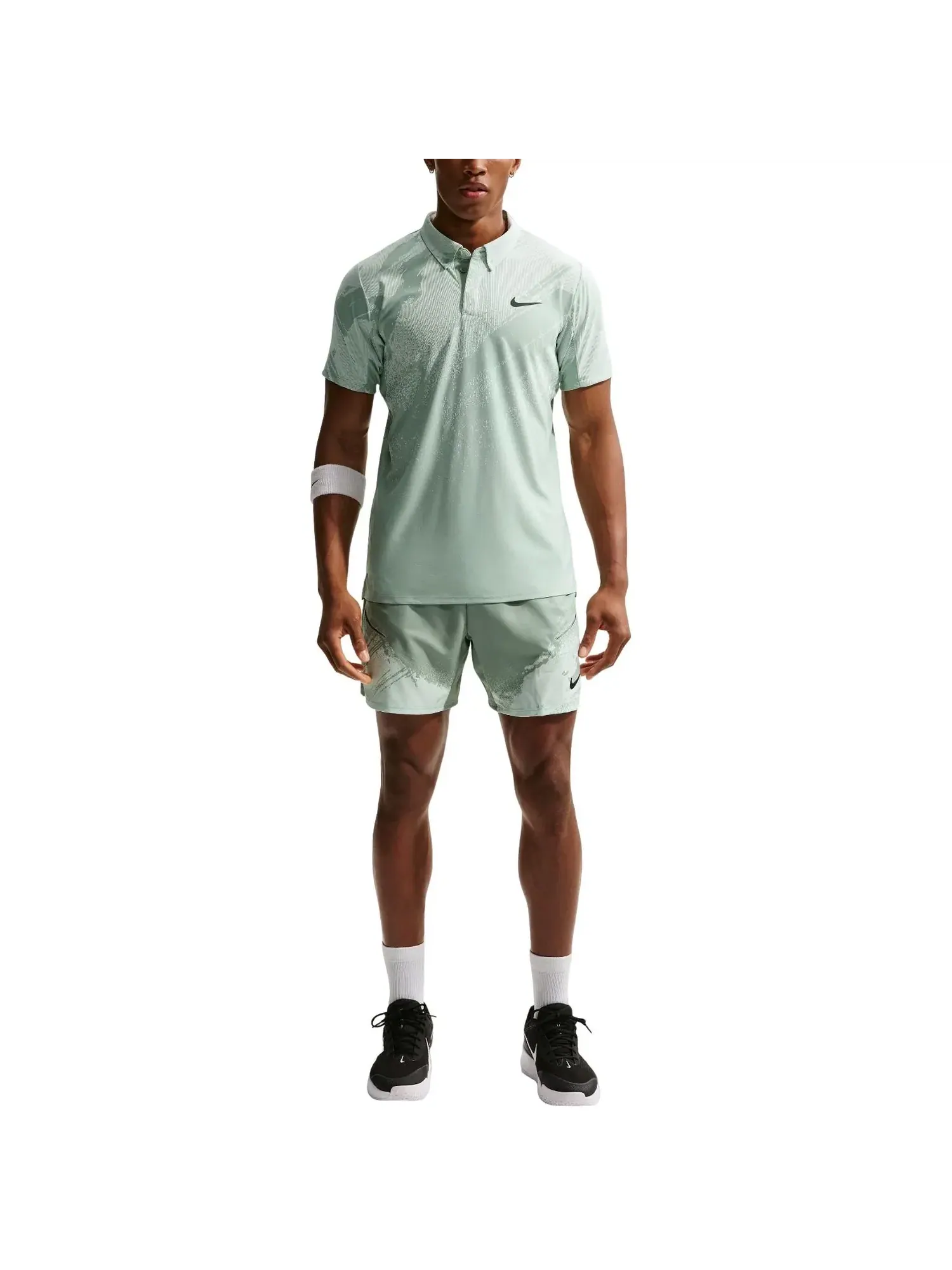 Футболка-поло Nike Court Slam Dri-FIT ADV 'Steam Barely Green Black' IB1028-006 — изображение 2 из 3, зеленый