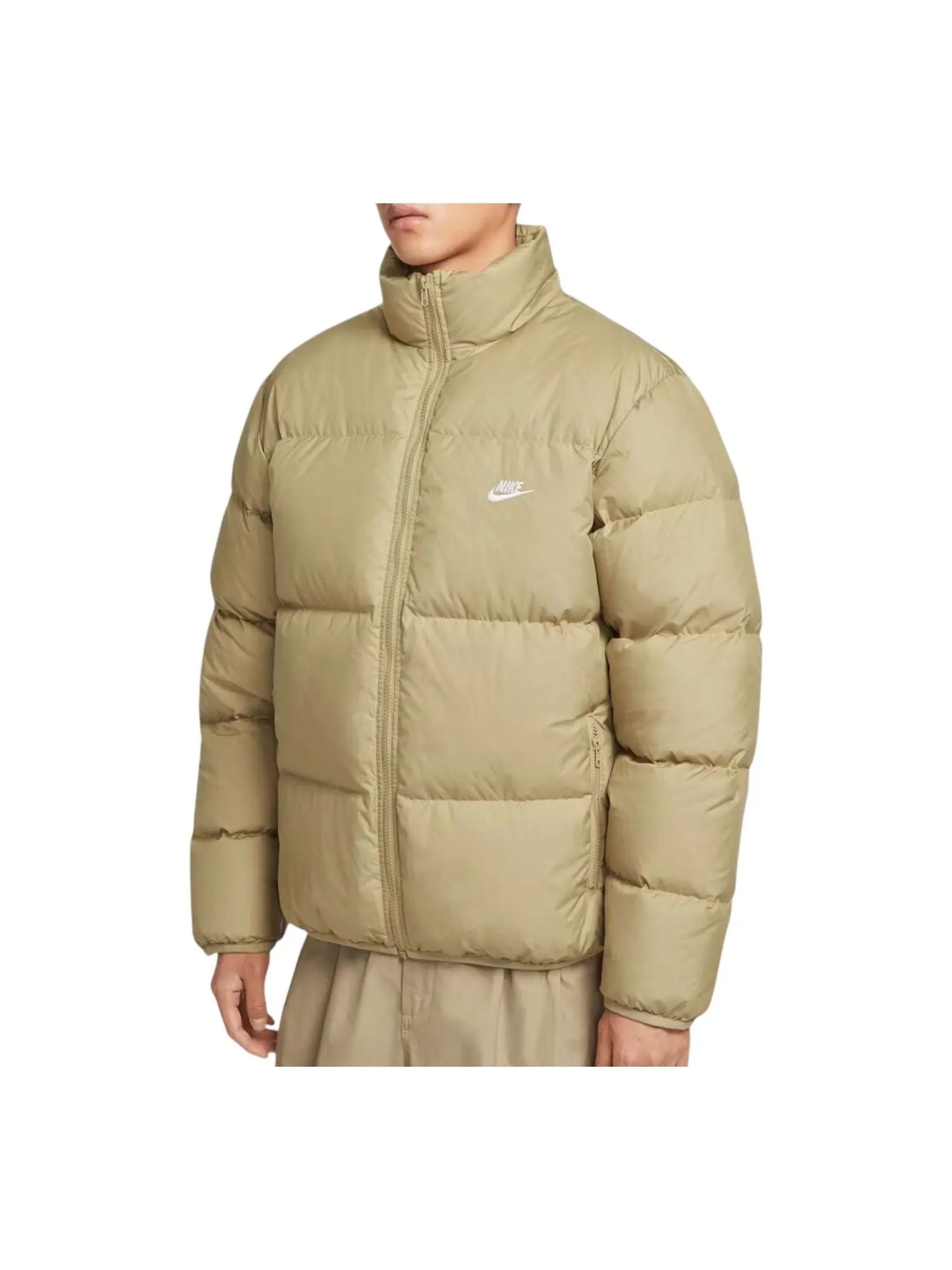 Куртка Nike Sportswear Club Therma-FIT Puffer Jacket 'Parachute Beige White' — изображение 1 из 2, бежевый