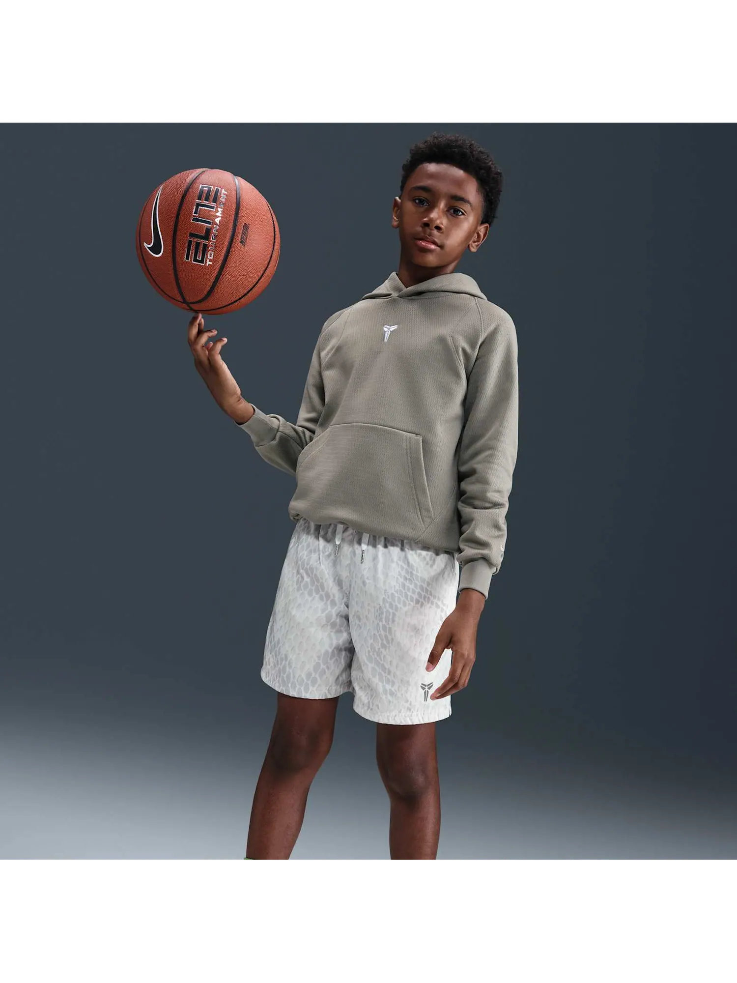 Шорты (GS) Nike Kobe Lightweight Woven Basketball Shorts 'White Reflective Silver' — изображение 3 из 4, белый