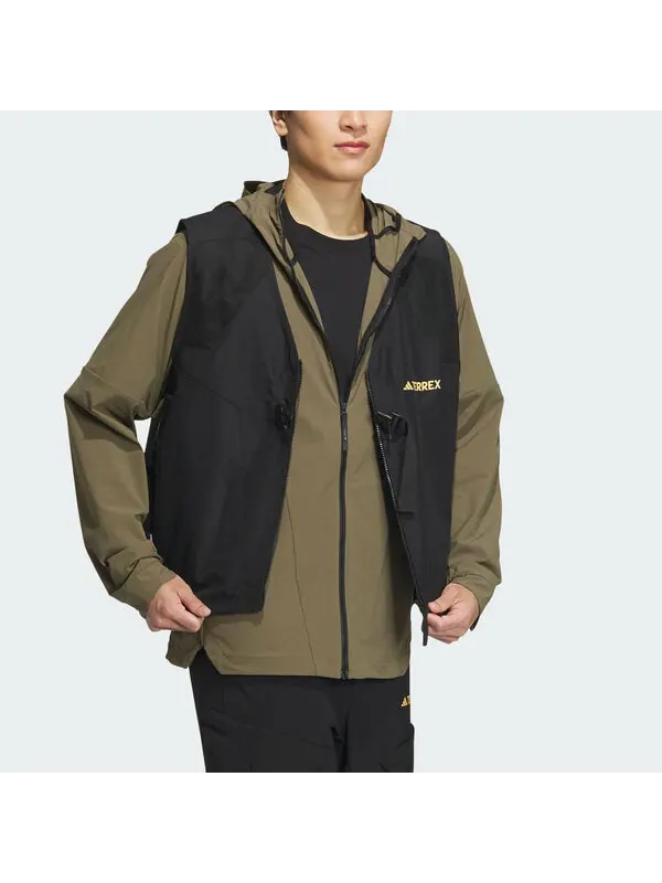 Жилеты terrex жилет Adidas — изображение 4 из 4, черный