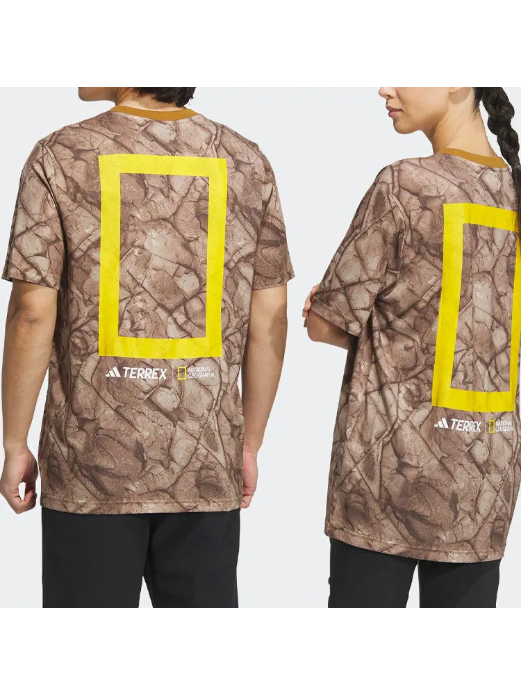 Футболка adidas National Geographic Graphic Tencel Short Sleeve Tee 'Brown' — изображение 7 из 7, коричневый