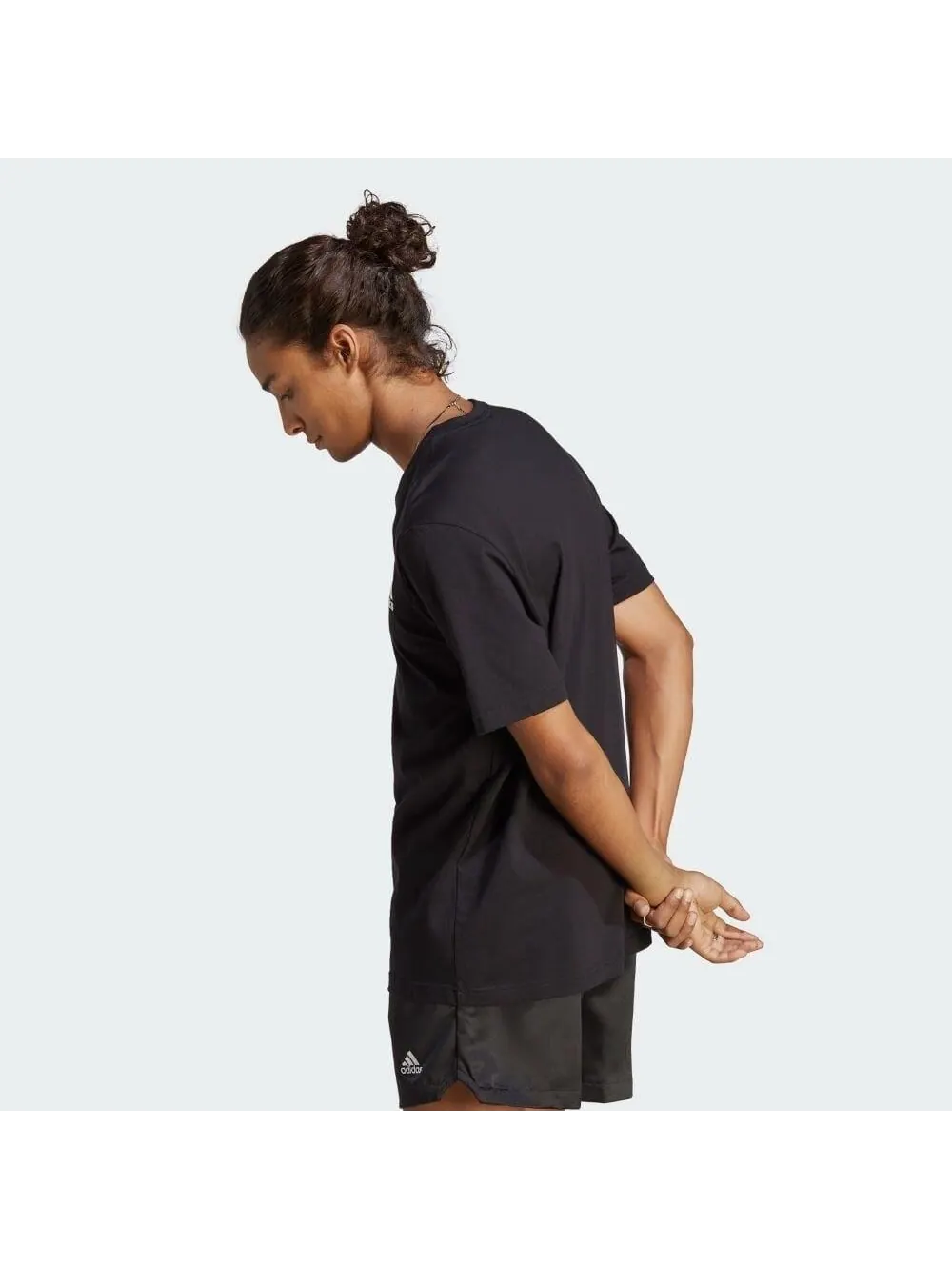 Футболка Adidas Essentials Single Jersey Embroidered Small Logo — изображение 4 из 5, черный