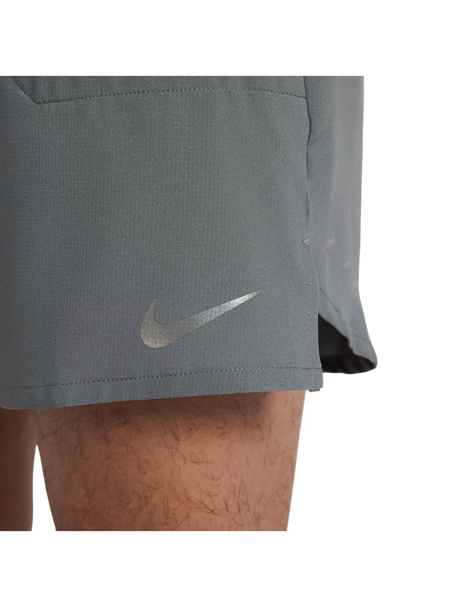 Мужские беговые шорты с длиной 7 дюймов и подкладкой Nike Stride Dri-FIT — изображение 5 из 6, серый