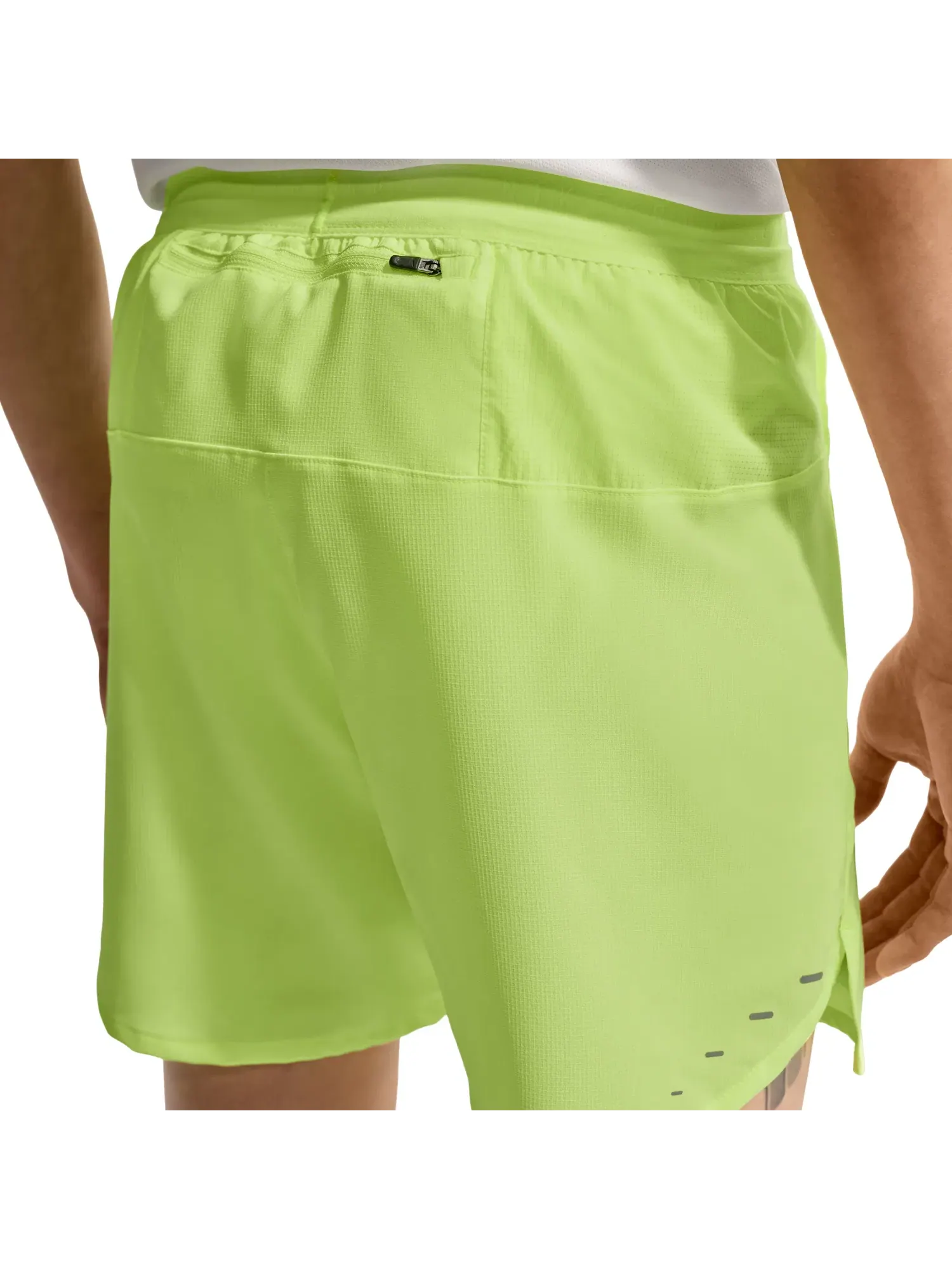 Мужские беговые шорты с подкладкой Nike Stride Dri-FIT 7-дюймовые Bolt Ice — изображение 2 из 5, желтый