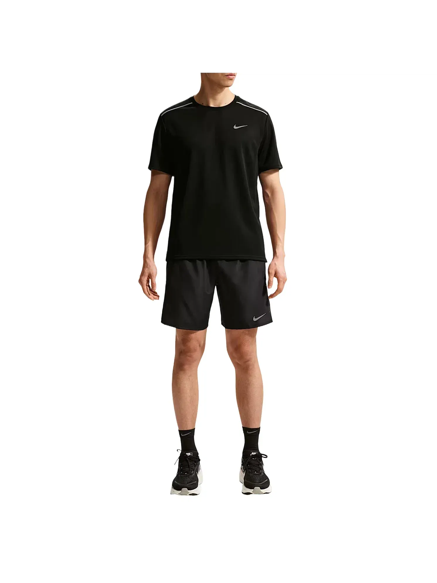 Мужская футболка Nike Miler Dri-FIT UV Protection — изображение 2 из 4, черный