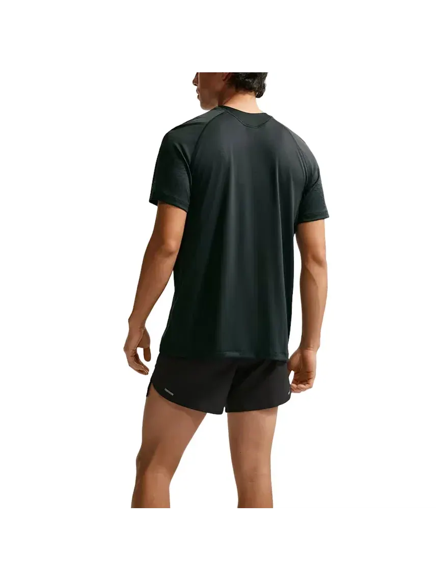 Мужская футболка Nike Stride Dri-FIT ADV — изображение 4 из 4, черный