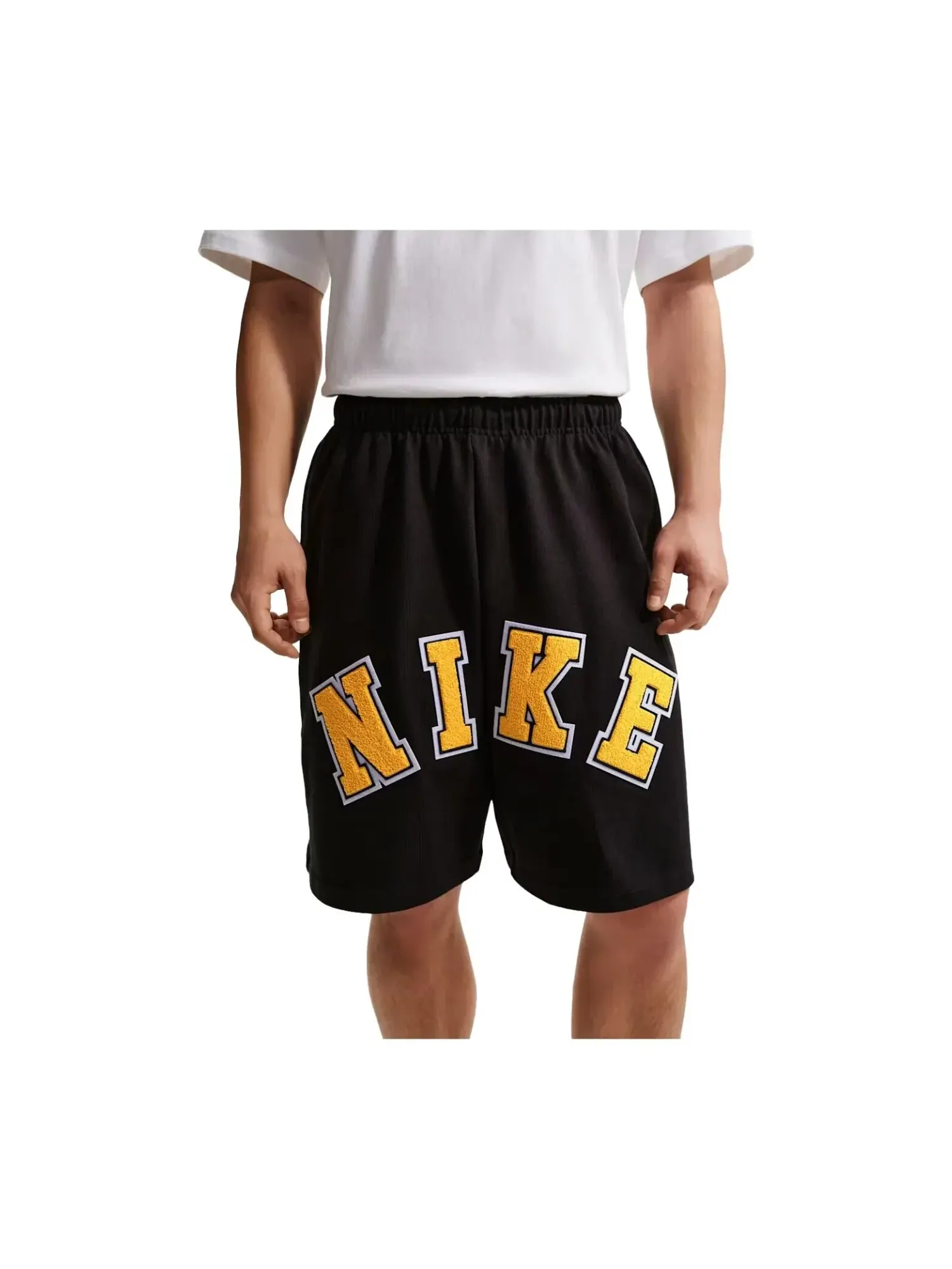 Шорты Nike Life Midweight Shorts 'Black University Gold' IF2236-010 — изображение 2 из 3, черный