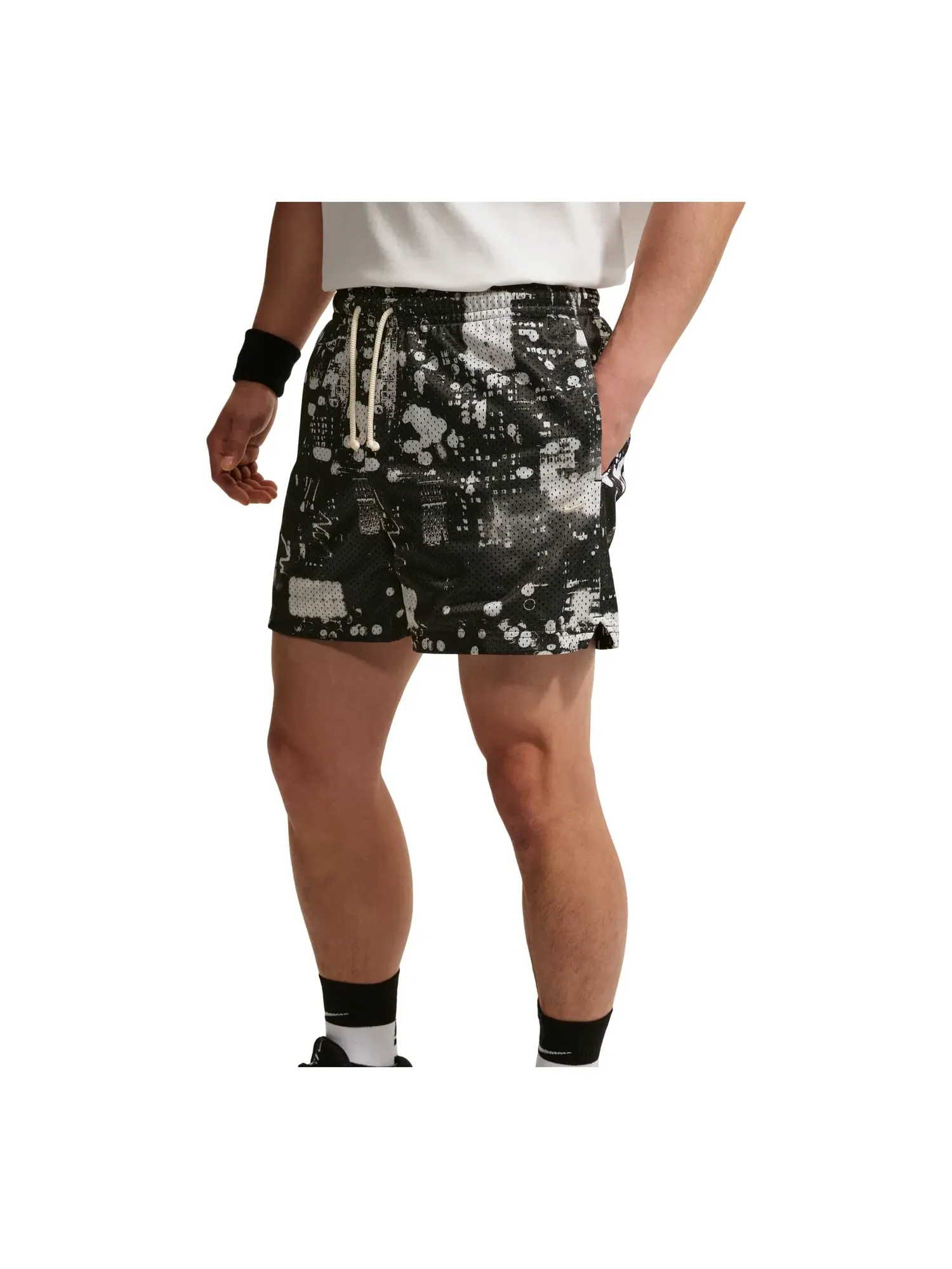 Шорты Nike Standard Issue Dri-FIT 13 см, цвет «Белый — изображение 5 из 5