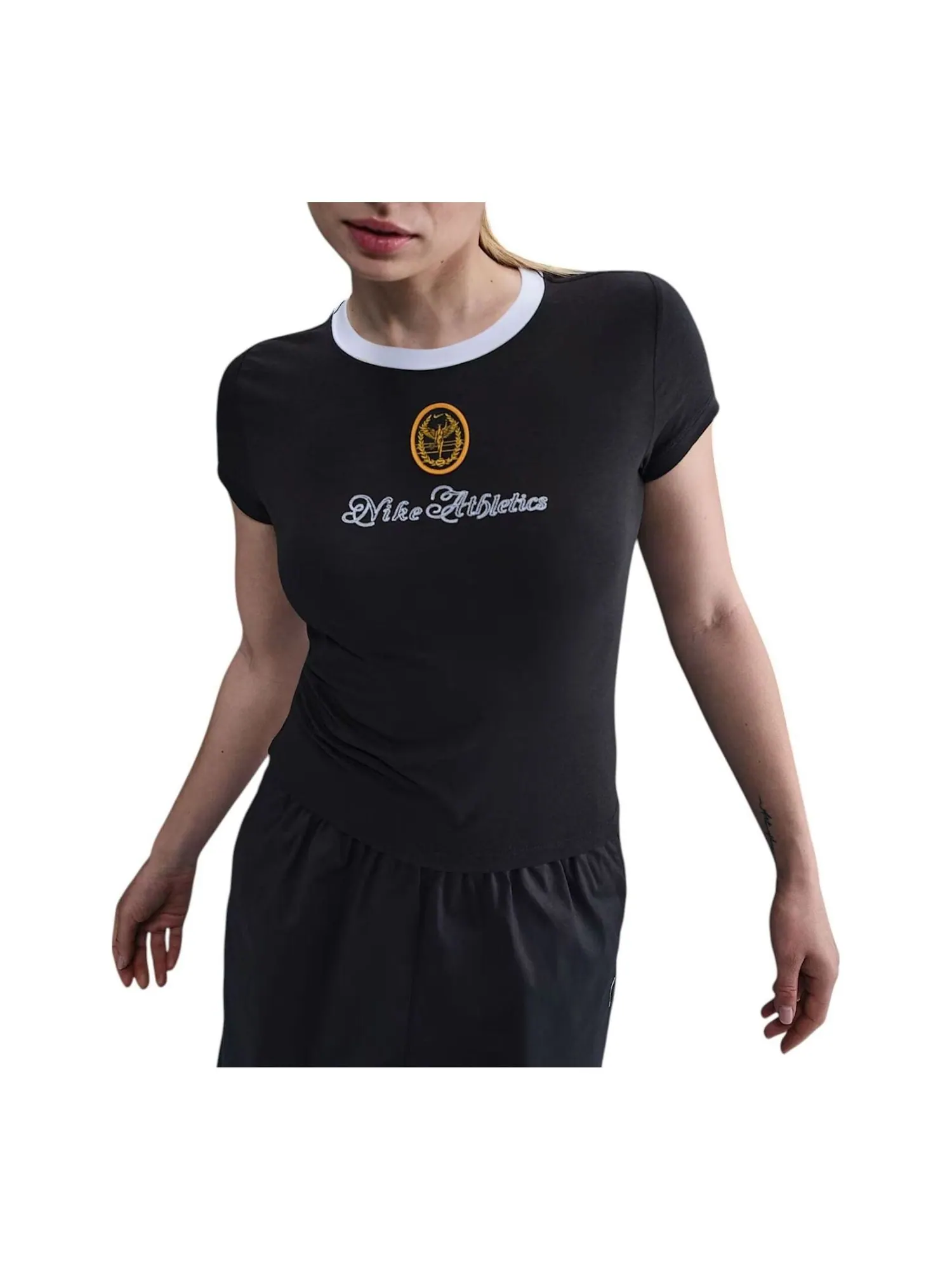 (WMNS) Укороченная трикотажная футболка Nike Sportswear Chill Knit Slim Cropped T-Shirt — изображение 1 из 3