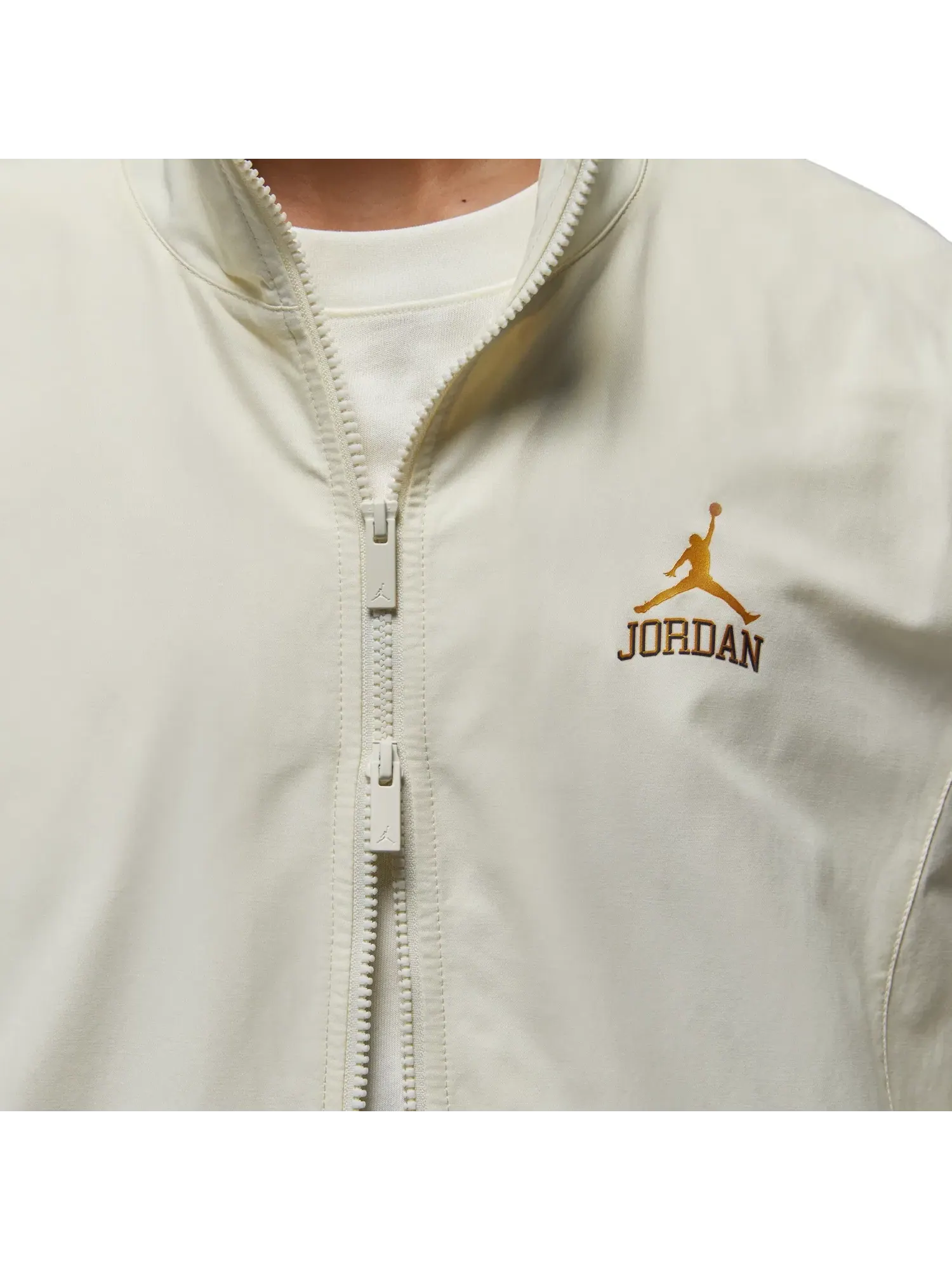 Мужская ветровка с длинным рукавом Jordan ASMJCLSSC DLX Wind Jacket — изображение 4 из 6, белый