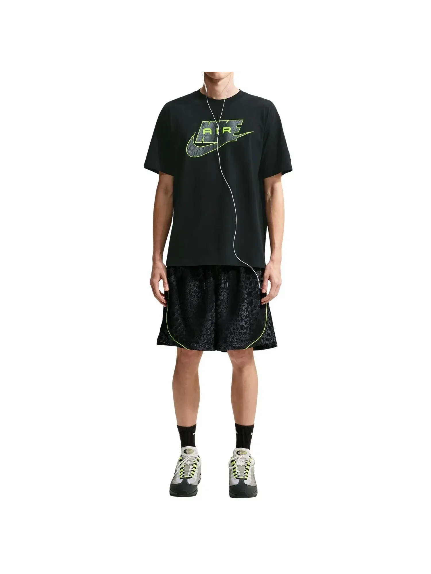 Мужская футболка с коротким рукавом Nike Sportswear — изображение 2 из 3, черный