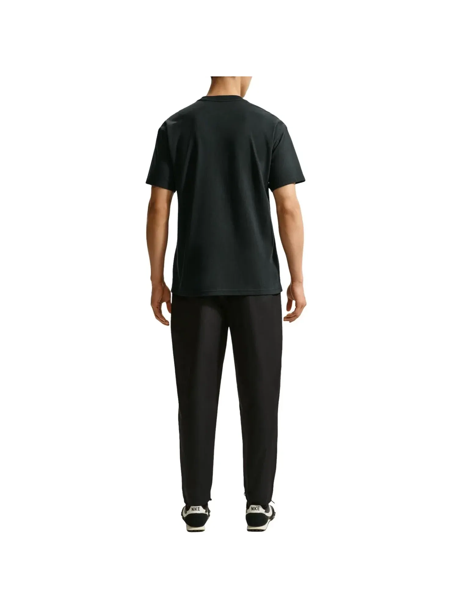 Мужская футболка с коротким рукавом Nike Sportswear Black — изображение 4 из 4, черный