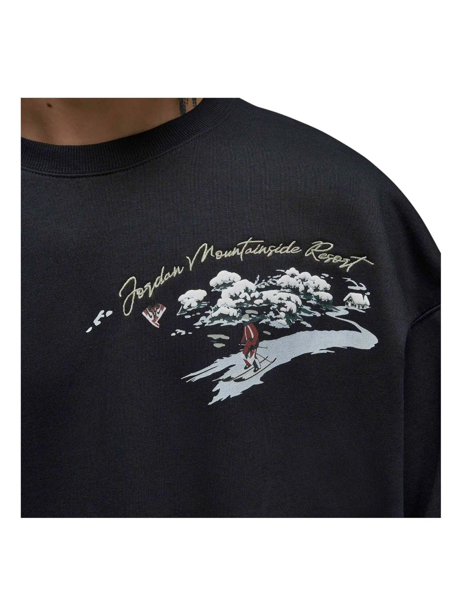 Футболка Air Jordan Holiday 2025 Long Sleeve T-Shirt 'Mountainside' — изображение 2 из 2, черный