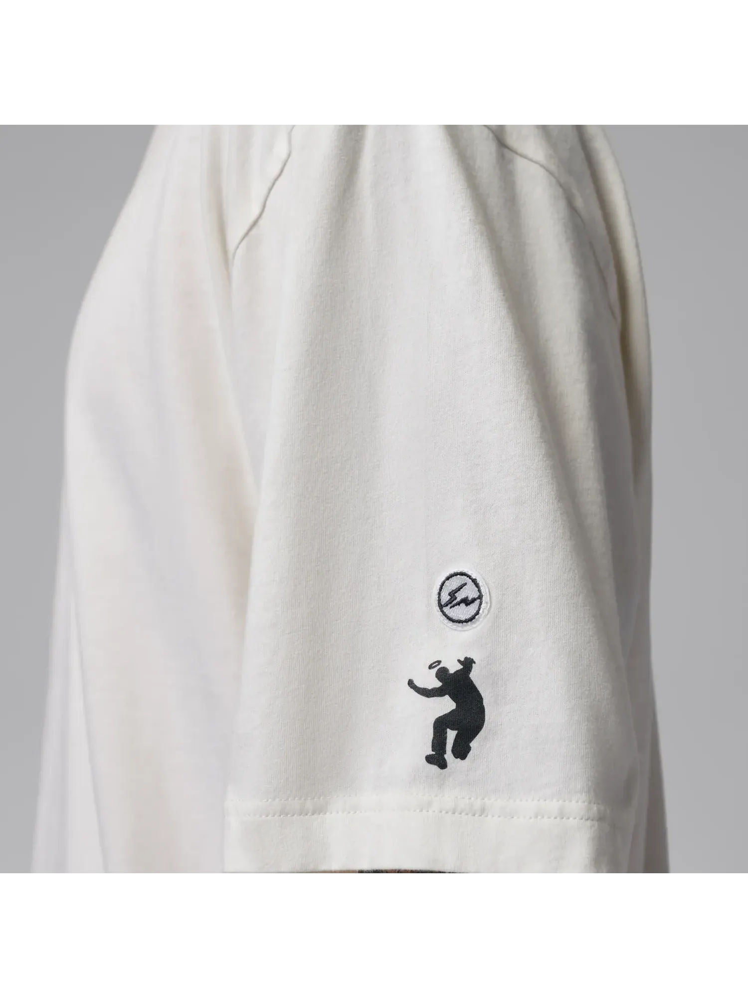 Футболка Air Jordan x Union x Fragment 'Pale Ivory Black' — изображение 3 из 6, бежевый