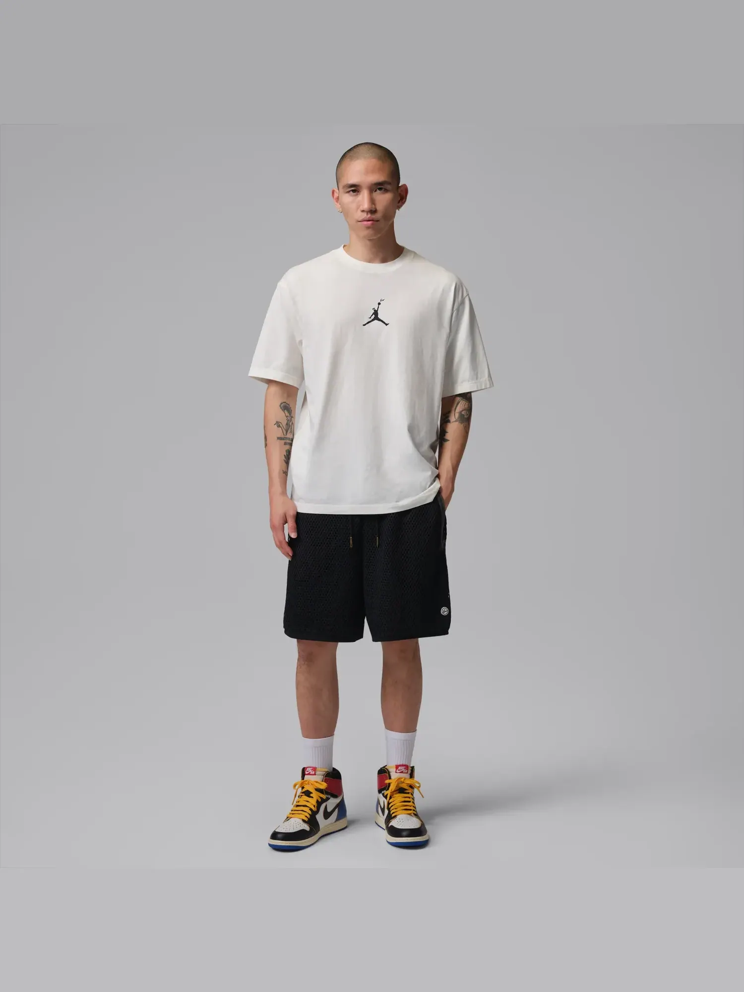 Футболка Air Jordan x Union x Fragment 'Pale Ivory Black' — изображение 5 из 6, бежевый