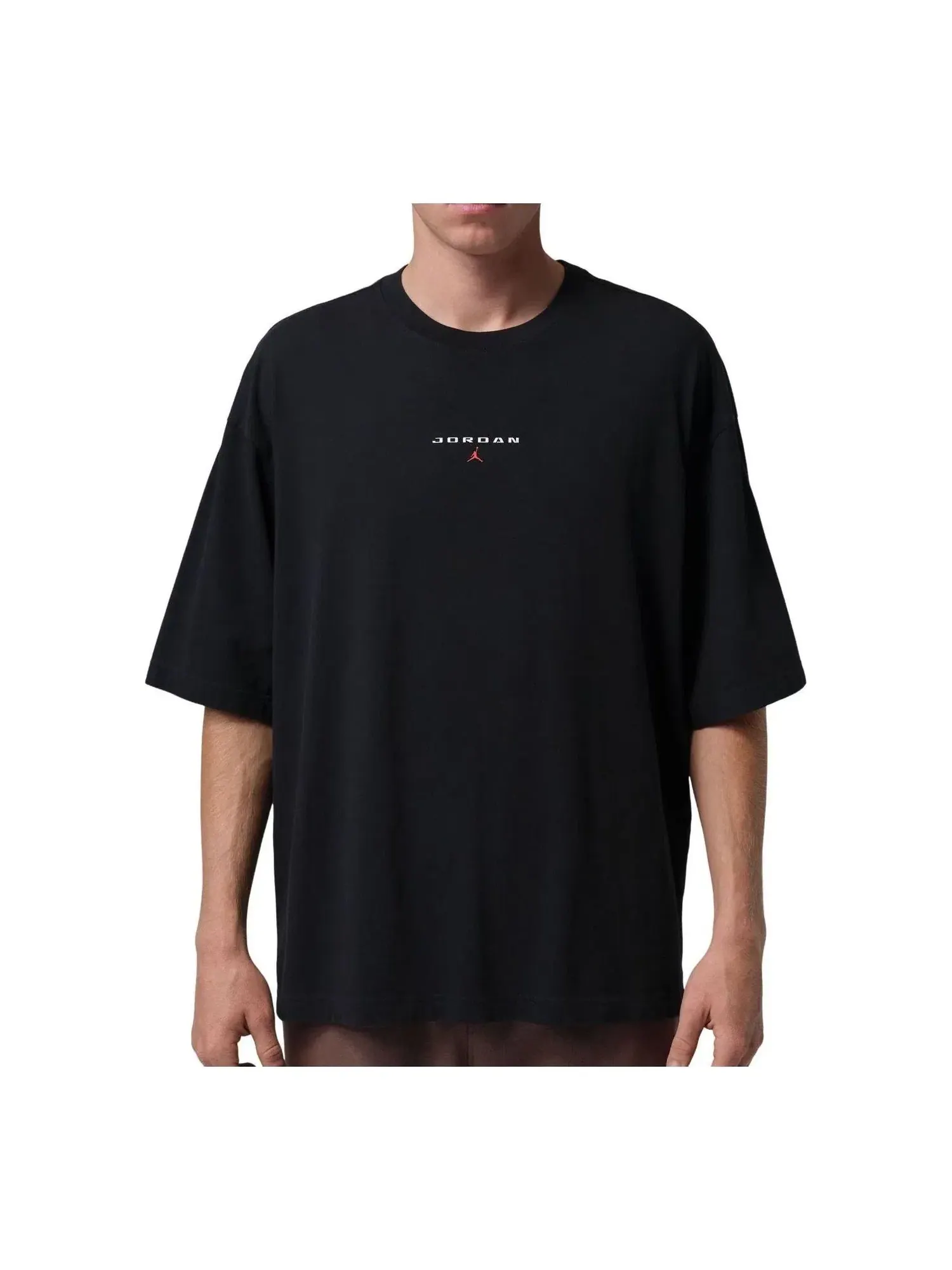 Мужская футболка с принтом Jordan Flight Essentials Oversized Patch — изображение 1 из 5, черный