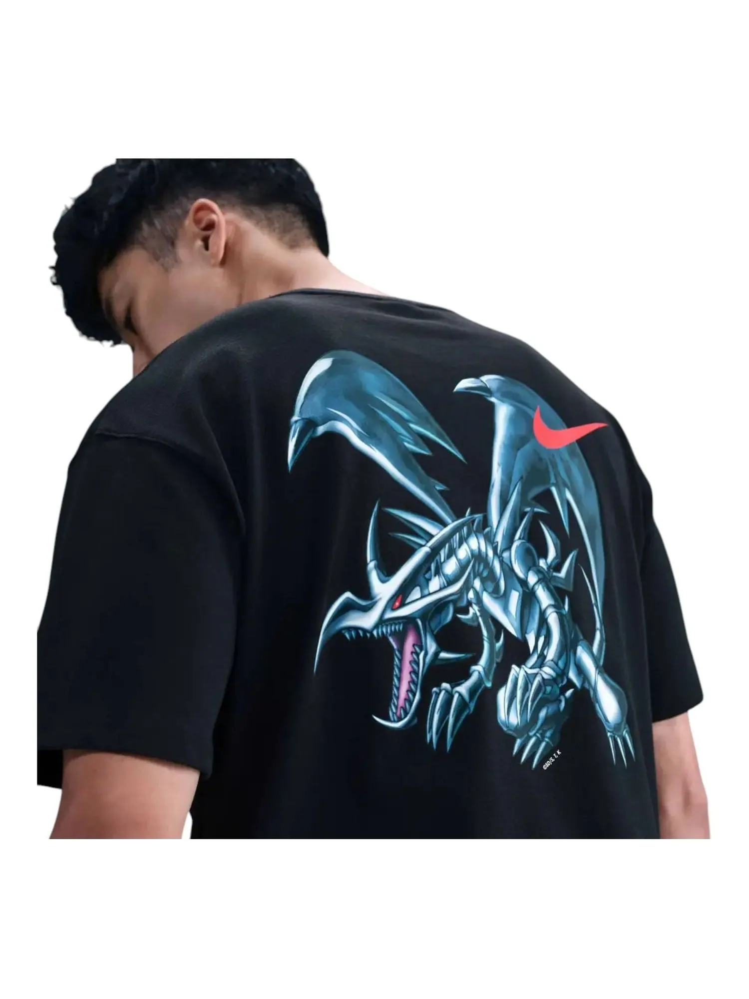 Футболка Nike x Yu-Gi-Oh! Solo Swoosh T-Shirt 'Black' — изображение 2 из 2, черный