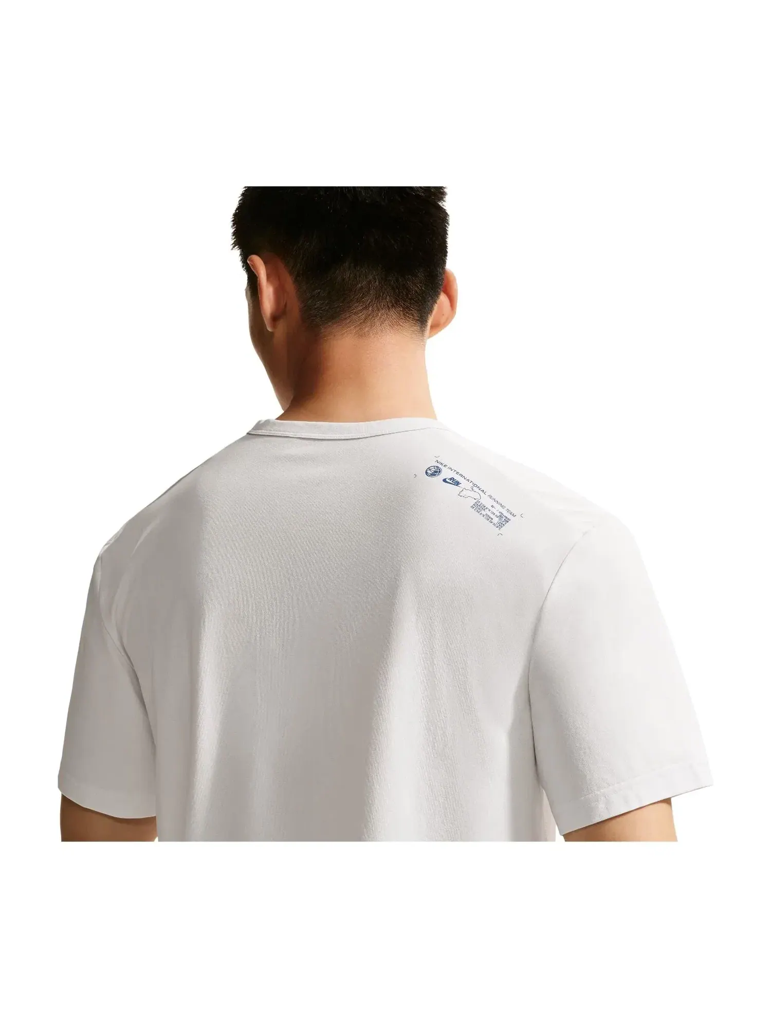 Мужская футболка Nike Hyverse Dri-Fit UV Protection — изображение 2 из 3, белый