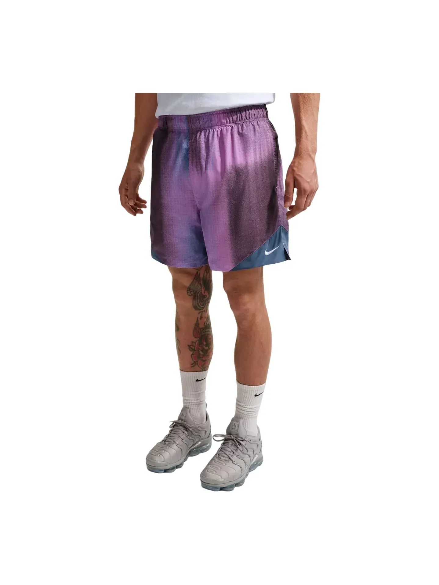 Шорты Nike Windrunner Sunset Lightweight Woven Shorts 'Light Magenta White' IR4508-561 — изображение 1 из 3, фиолетовый