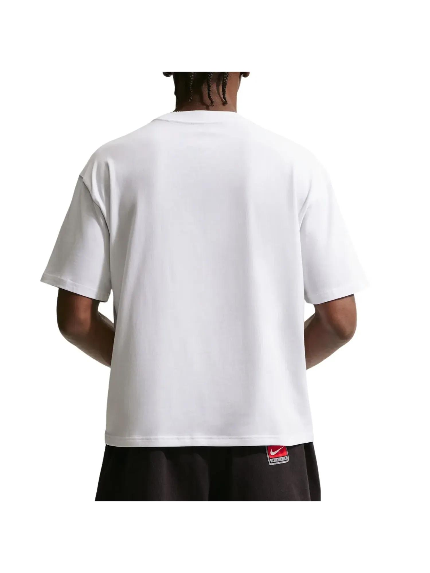 Футболка Nike NSW Boxy Futbol Loose 'University Red White Stadium Green' IR8959-101 — изображение 2 из 2, белый