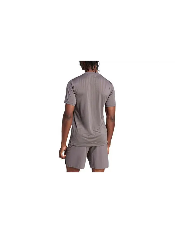 Футболка hiit airchill workout t-shirt asia sizing 'grey' Adidas — изображение 2 из 3, темно-серый