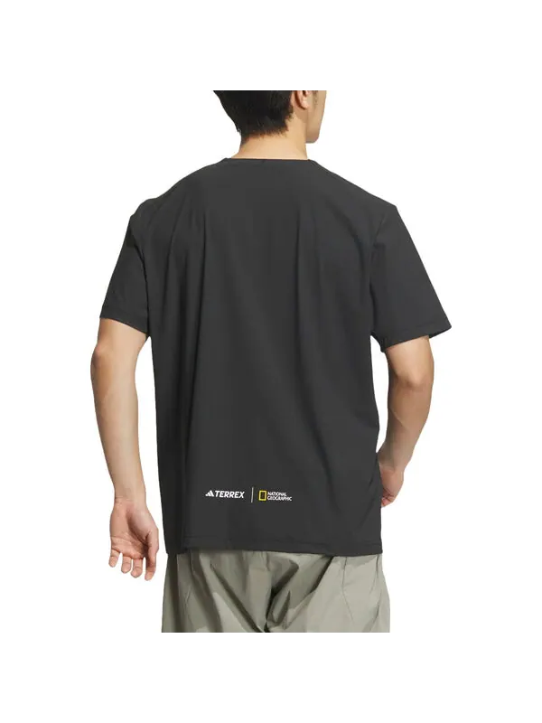Футболка national geographic t-shirt 'black' Adidas — изображение 2 из 2, черный