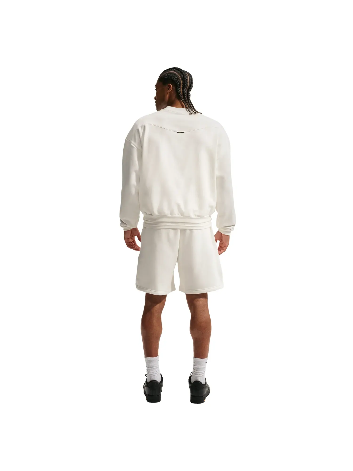 Шорты Nike Tech Fit Standard Issue Brush Fleece 8In Short 'Sail Pale Ivory' IU3281-133 — изображение 3 из 3, белый