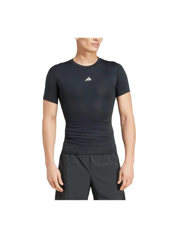 Футболка Techfit компрессионная тренировочная футболка Adidas — изображение 1 из 2, черный