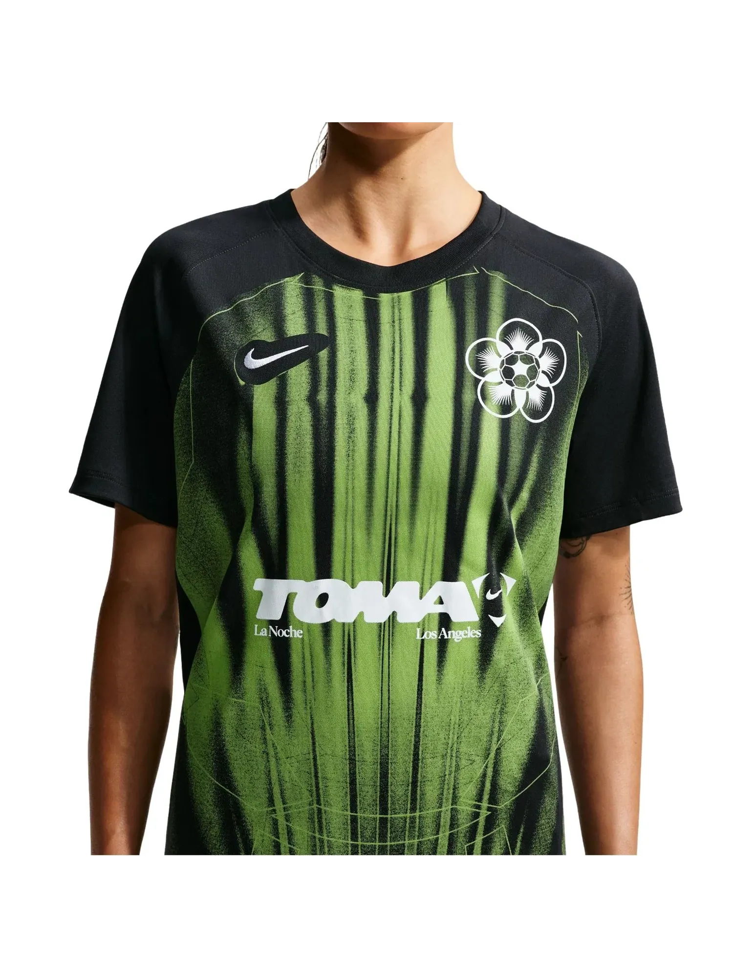 Мужская футболка Nike x TOMA x Compton Football Club Dri-FIT с принтом — изображение 3 из 5, черный