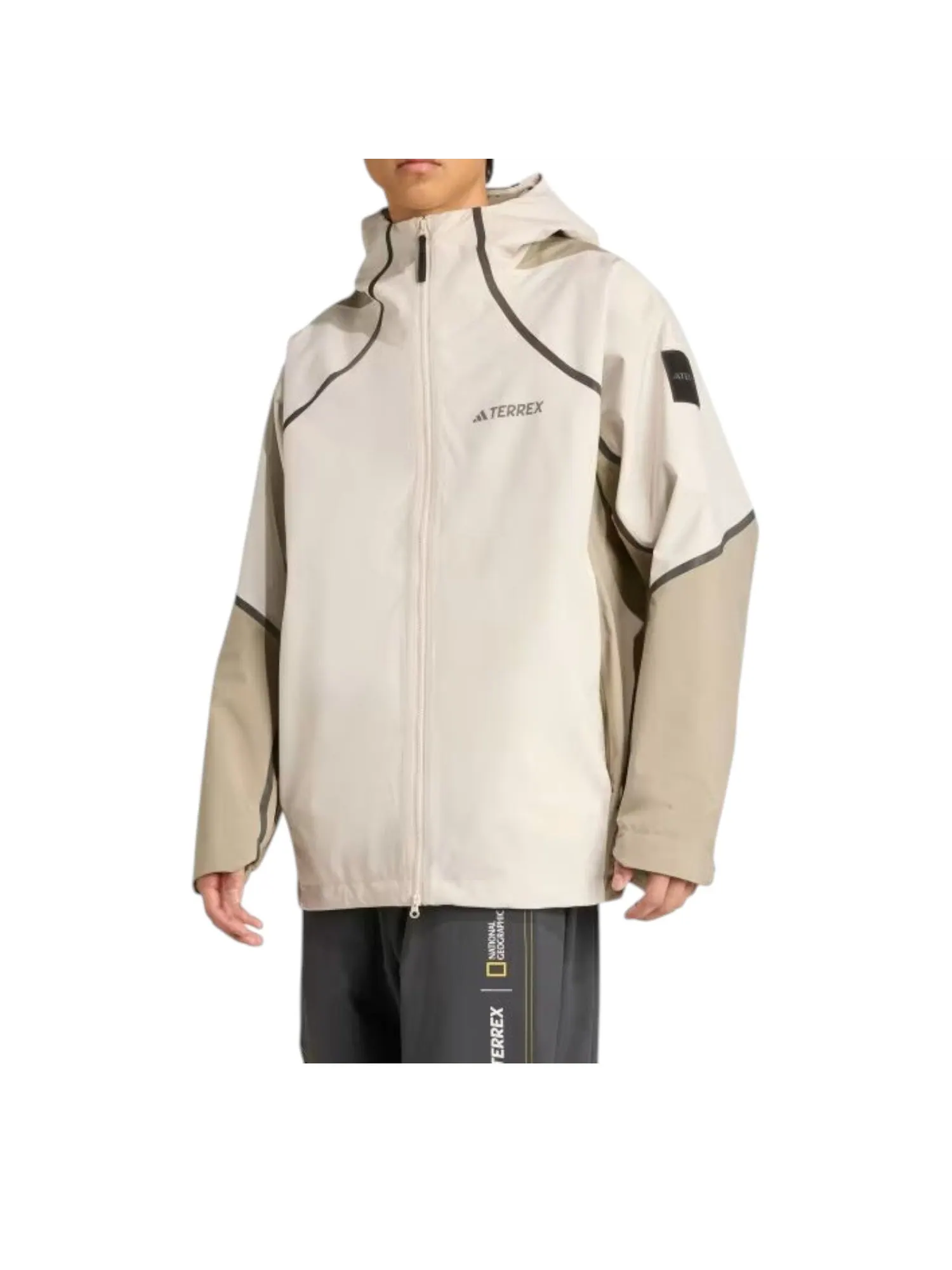 Куртка adidas x National Geographic Climaproof Rain Jacket Asia Sizing 'Alumina Silver Pebble' — изображение 2 из 4, бежевый