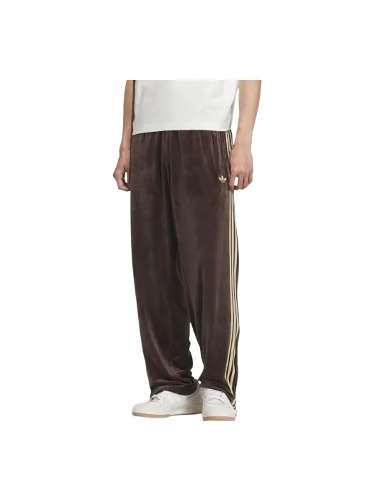 Спортивные брюки Adidas FB TP Velour Track Pants 'Dark Brown' — изображение 2 из 3, коричневый