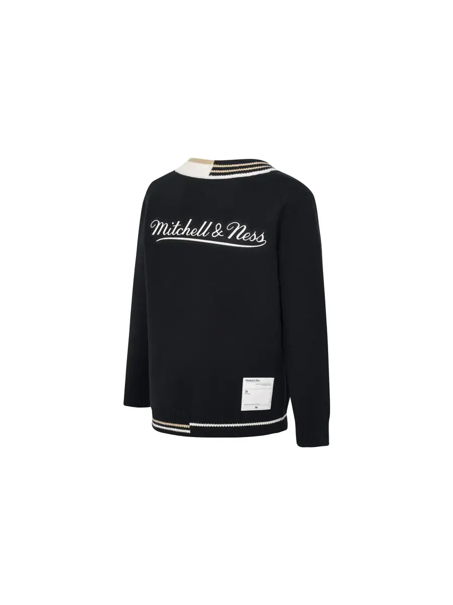 Свитер Mitchell & Ness Branded Contrasting V-Neck Sweater 'Black' — изображение 2 из 6, черный