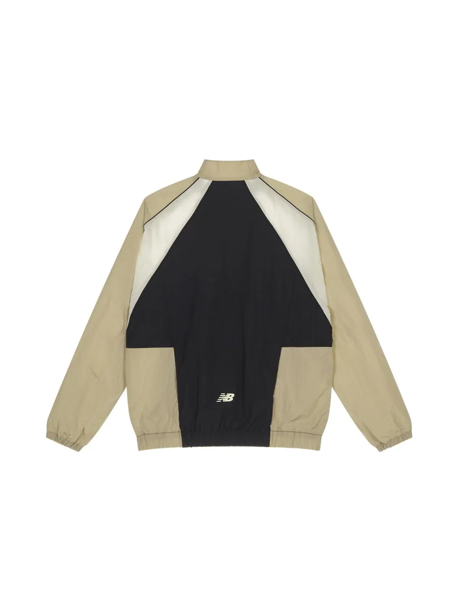 Куртка New Balance Color Block Woven Windbreaker 'Beige Black' — изображение 2 из 4, бежевый