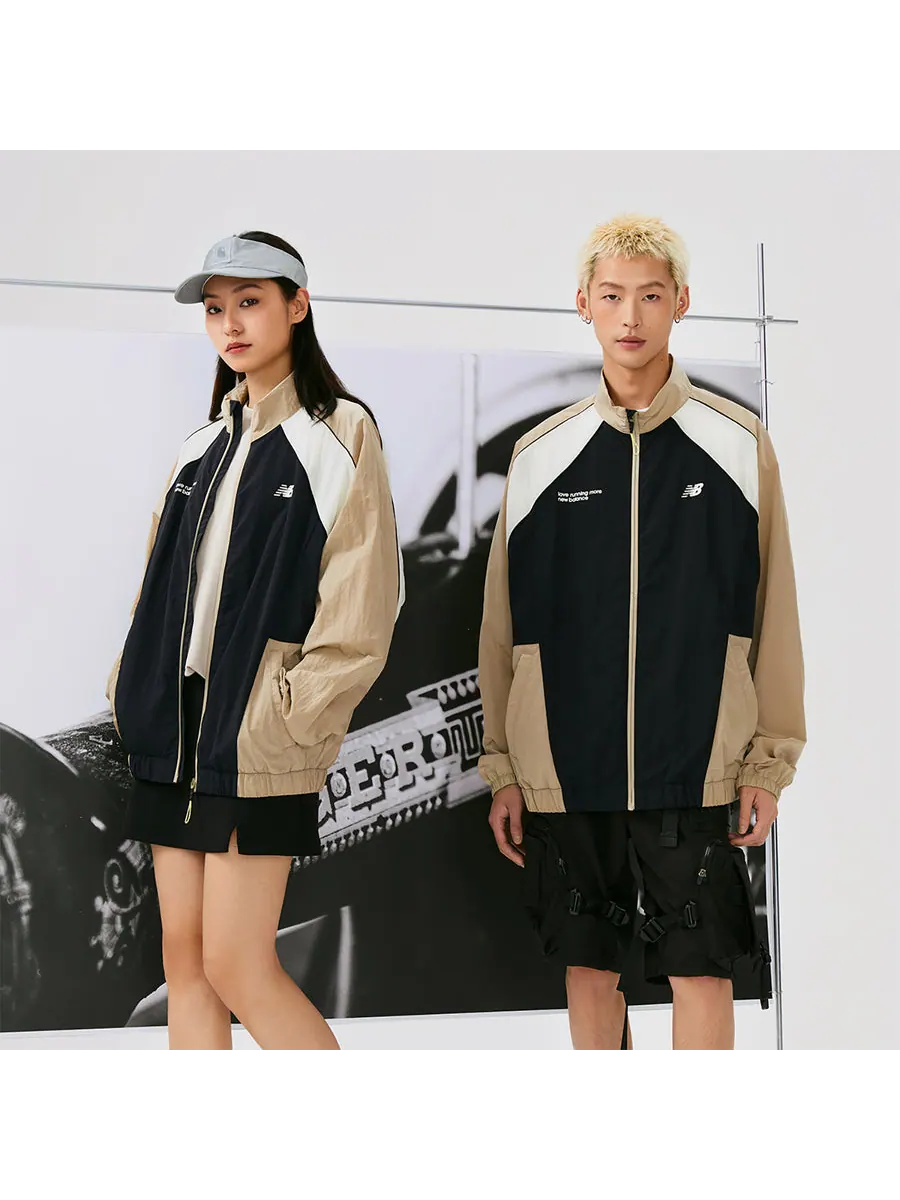 Куртка New Balance Color Block Woven Windbreaker 'Beige Black' — изображение 4 из 4, бежевый