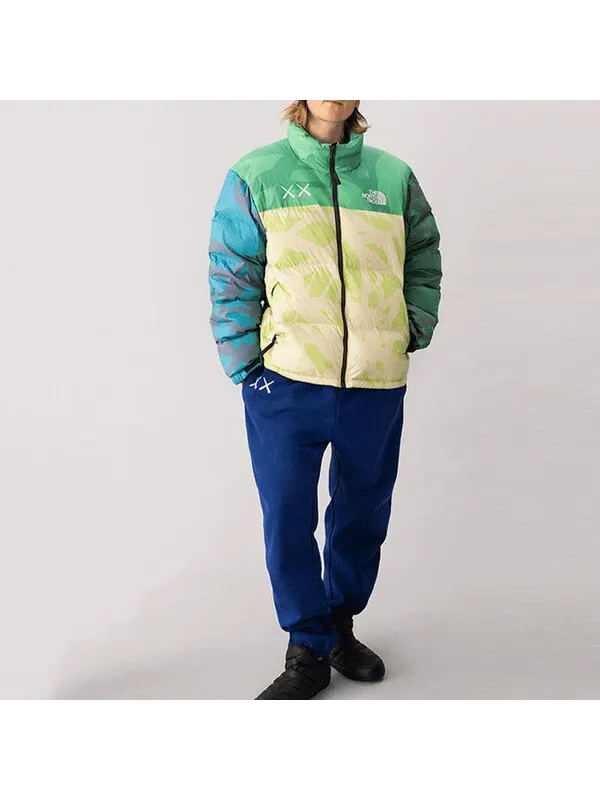 Куртка x kaws 1996 nuptse 700 jacket 'green' The North Face — изображение 3 из 3, зеленый