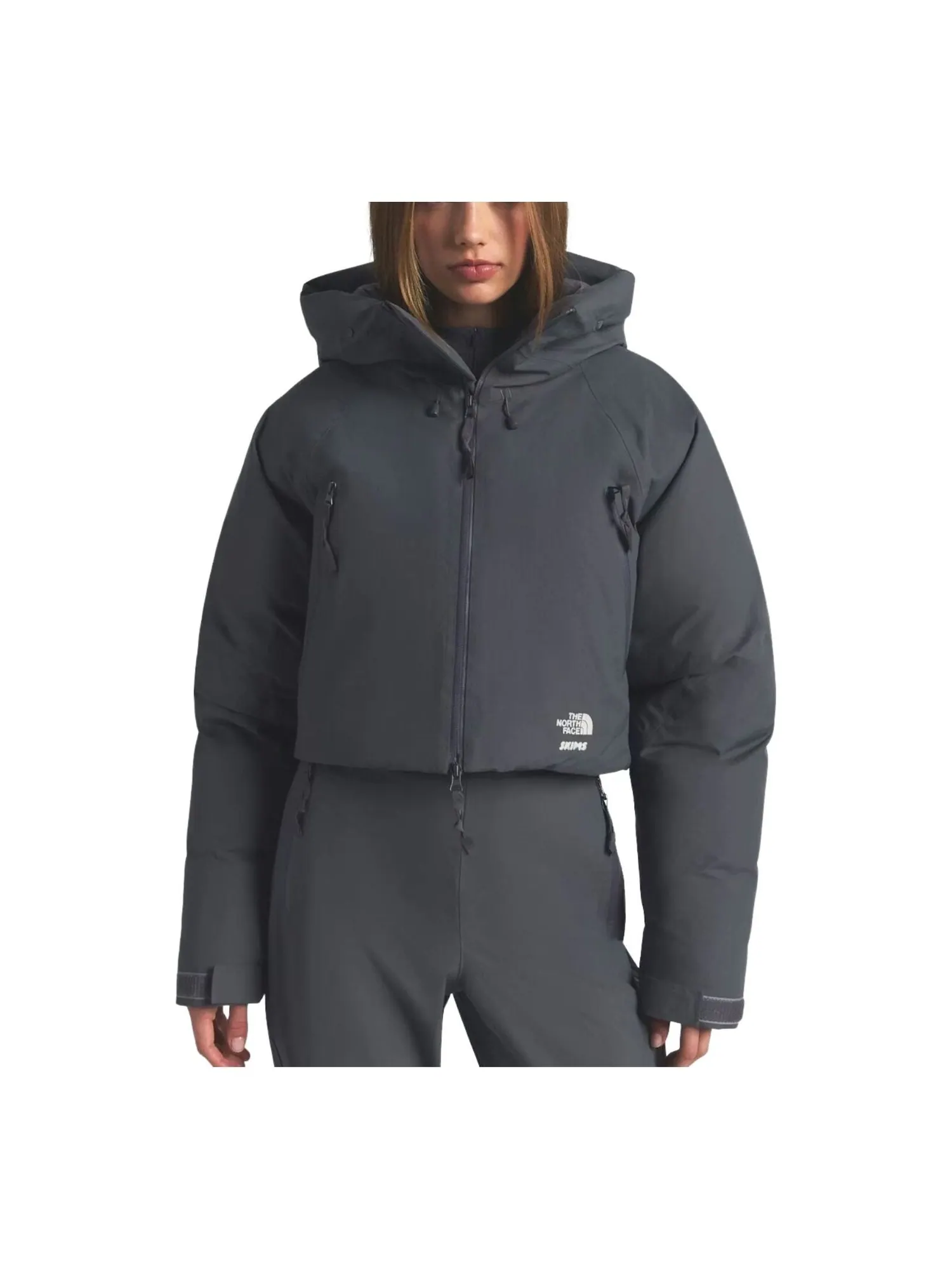 (WMNS) Утепленная куртка The North Face x SKIMS FW25, цвет «оружейная сталь» — изображение 2 из 3