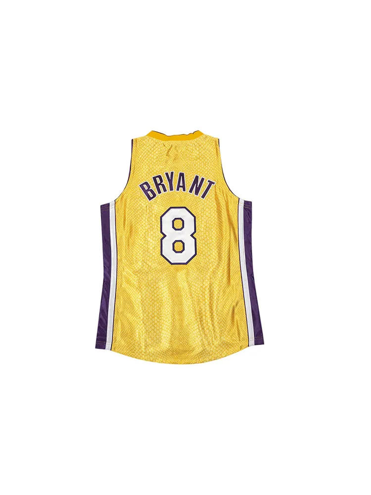 Баскетбольное джерси Mitchell & Ness Kobe Bryant Authentic Jersey 'Los Angeles Lakers - Kobe Bryant' — изображение 4 из 9