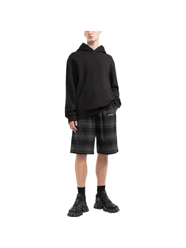 Шорты check-print shorts 'black grey' Off-White — изображение 2 из 4, черный/серый