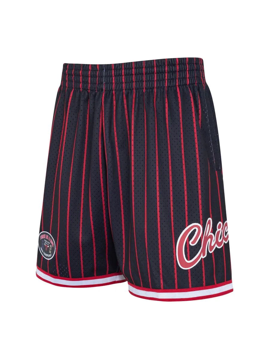 Спортивные шорты Mitchell & Ness x NBA City Collection Mesh Shorts 'Chicago Bulls' — изображение 2 из 3, розовый