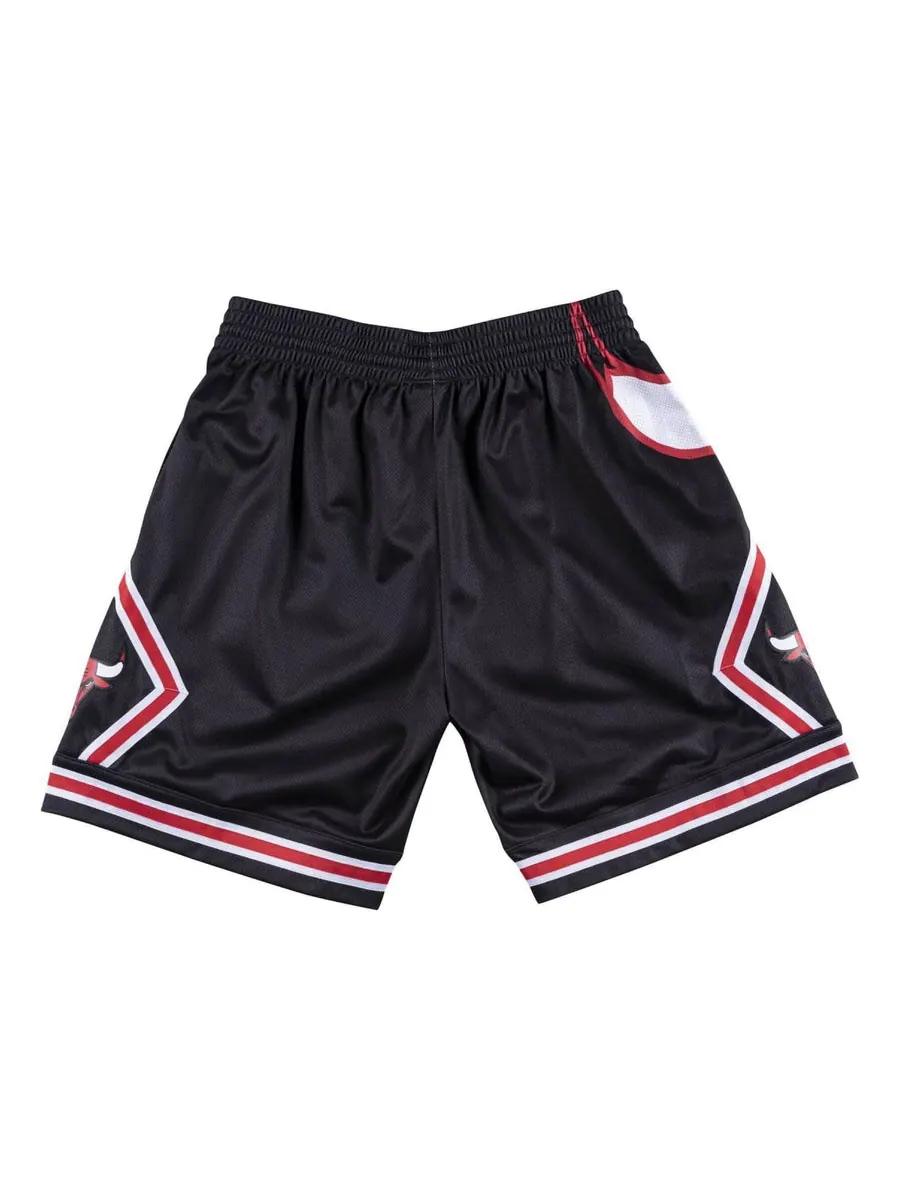 Спортивные шорты Mitchell & Ness x NBA Chicago Bulls 1997-98 Big Face Shorts 'Black' — изображение 2 из 2, черный