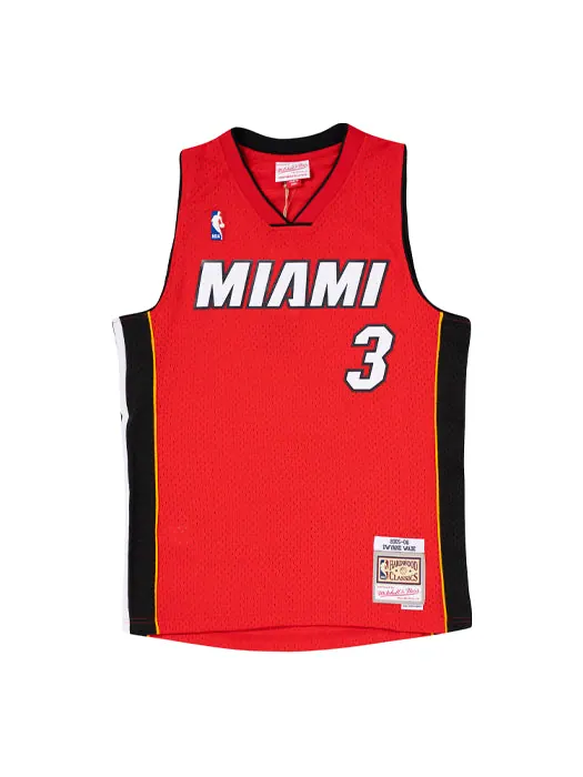 Джерси Mitchell & Ness NBA Swingman Jersey 'Miami Heat - Dwyane Wade 2005-06' — изображение 1 из 2